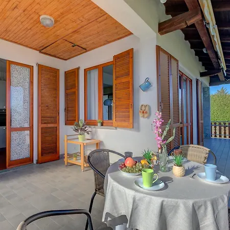 La Perla Bianca View - Happy *