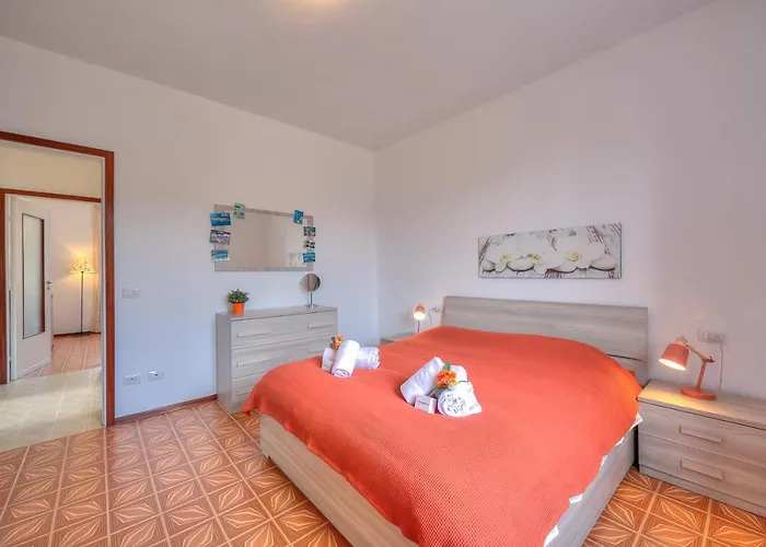 Daire La Perla Bianca View - Happy Massino Visconti