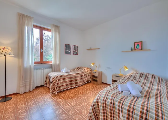 La Perla Bianca View - Happy